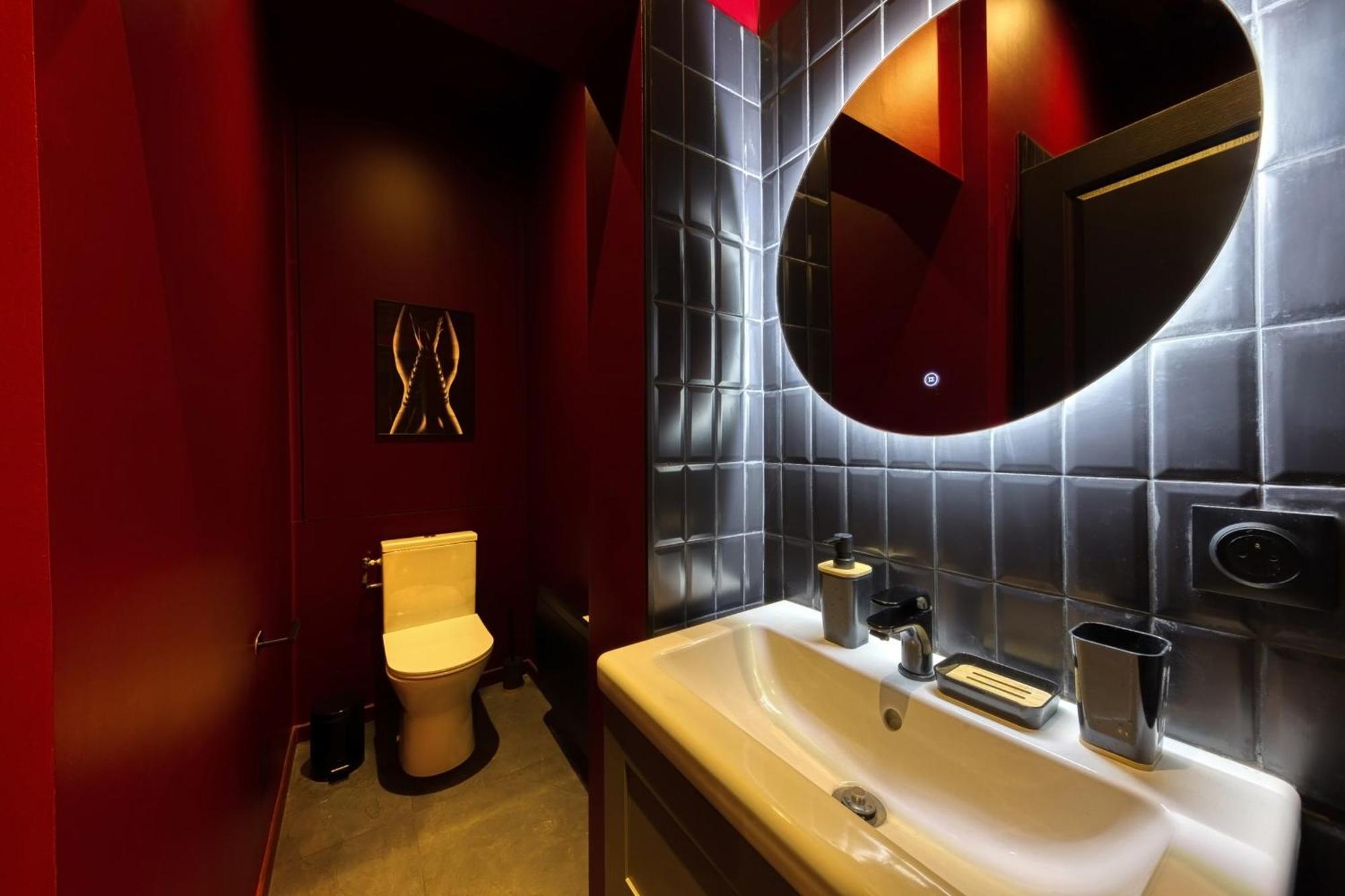 Suite Deluxe - Jacuzzi Мелюн Екстериор снимка